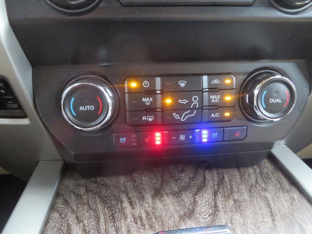 Used 2019 Ford F250 Lariat w/ Chrome Package AWD/4WD image 23