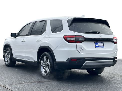 Certified 2025 Honda Pilot EX-L image 24