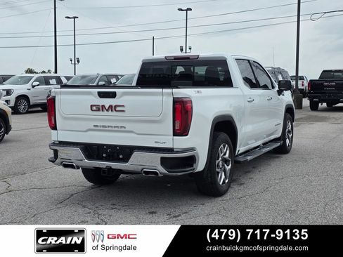 Used 2023 GMC Sierra 1500 SLT w/ SLT Premium Plus Package AWD/4WD image 8