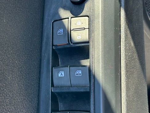 Used 2023 Toyota Tacoma SR AWD/4WD image 22