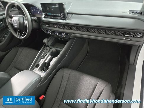 Certified 2025 Honda Accord SE image 22