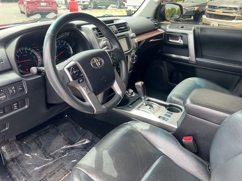 Used 2019 Toyota 4Runner Limited AWD/4WD image 20