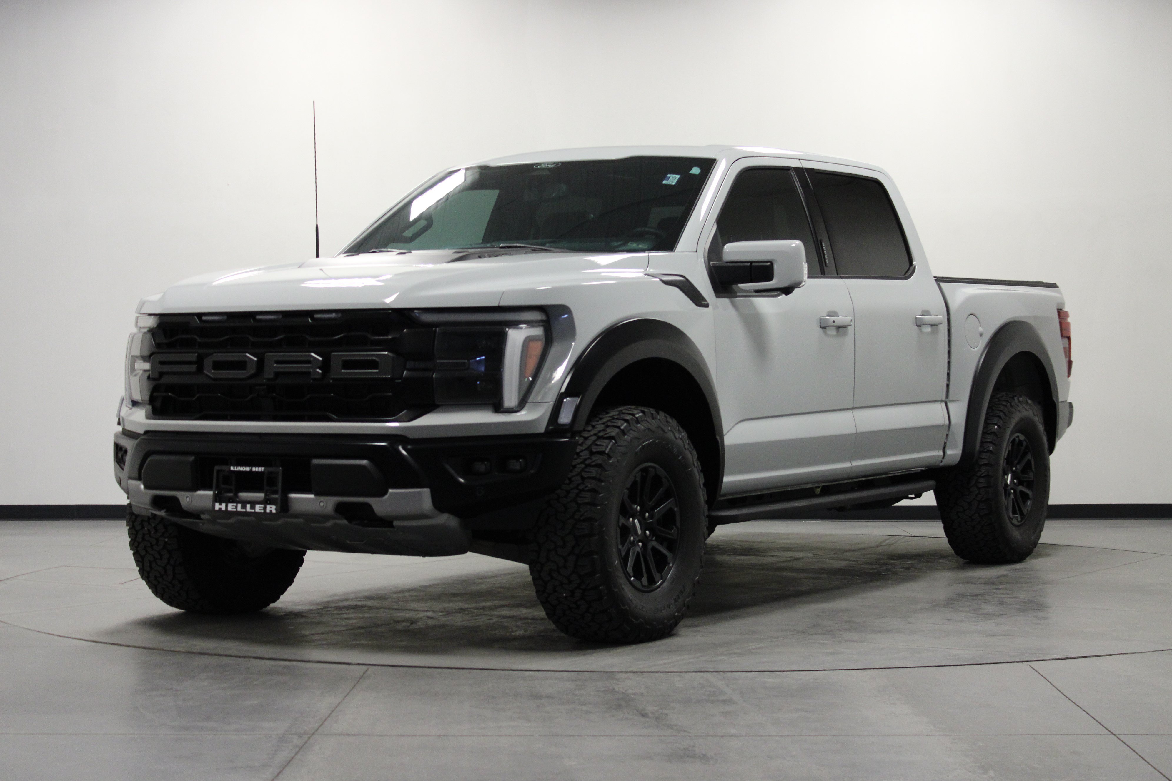 Used 2024 Ford F150 Raptor AWD/4WD image 8