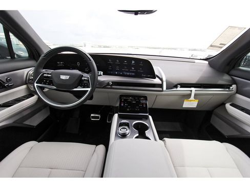 New 2027 Cadillac Vistiq Sport AWD/4WD image 9