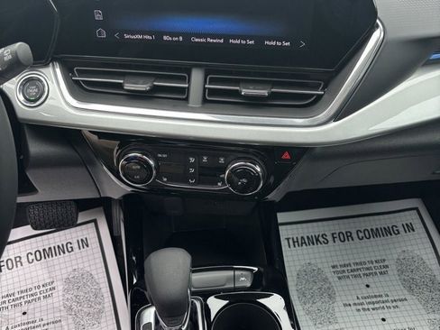 New 2026 Chevrolet Trax LT w/ Driver Confidence Package image 18