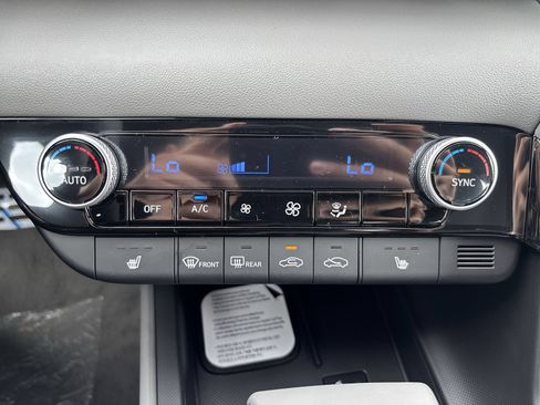 New 2026 Hyundai Elantra SEL Sport Premium FWD image 18
