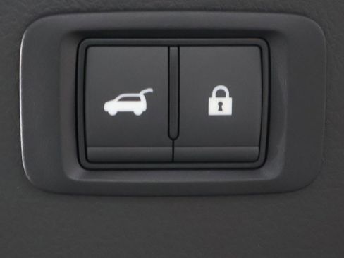 New 2025 Mitsubishi Eclipse Cross SEL image 47