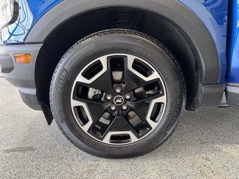 Used 2023 Ford Bronco Sport Outer Banks w/ Tech Package image 27