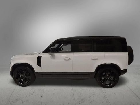 New 2026 Land Rover Defender 110 X-Dynamic SE AWD/4WD image 2