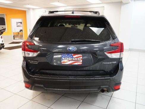 Used 2019 Subaru Forester Premium image 9