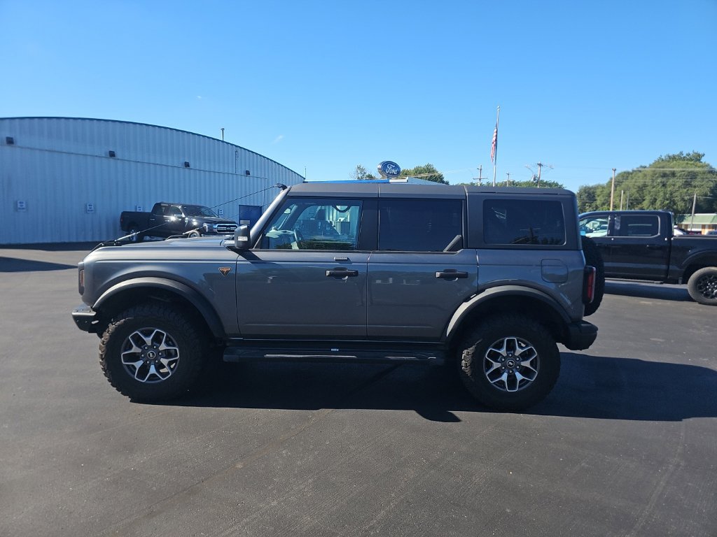Used 2022 Ford Bronco Badlands AWD/4WD image 9