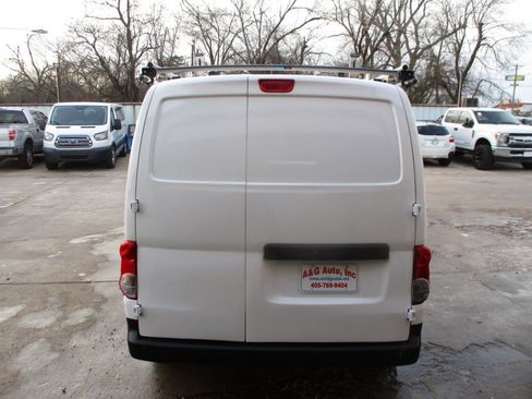 Used 2017 Chevrolet City Express LT FWD image 5