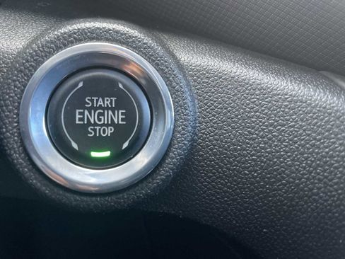 Used 2023 Chevrolet TrailBlazer LT w/ Convenience Package image 16