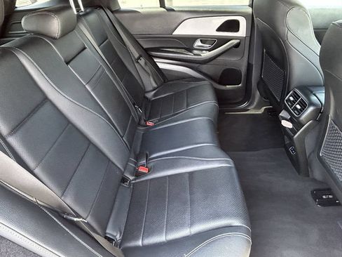 Used 2024 Mercedes-Benz GLE 450e 4MATIC image 13