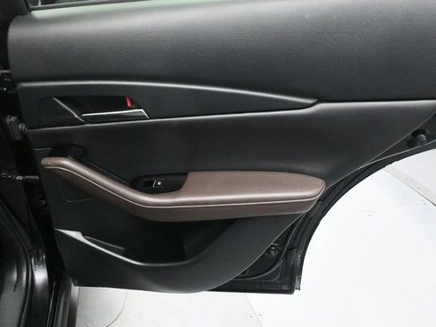 Used 2023 MAZDA CX-30 AWD 2.5 S w/ Premium Package image 16