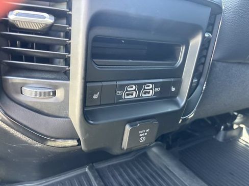 Used 2024 RAM 2500 Limited AWD/4WD image 21