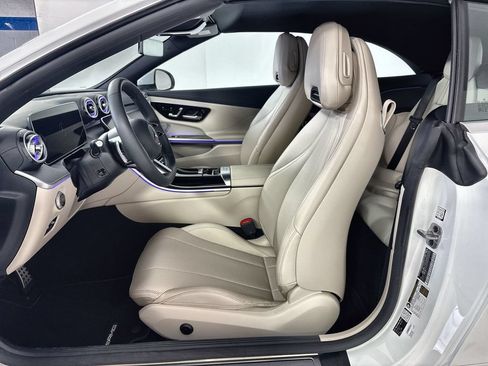Used 2026 Mercedes-Benz CLE 450 4MATIC Cabriolet image 13