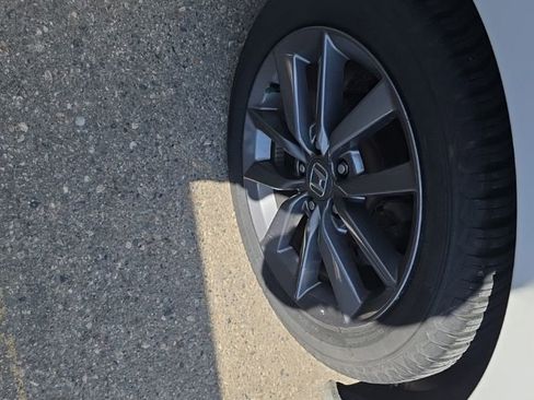 Used 2019 Honda Civic EX image 17