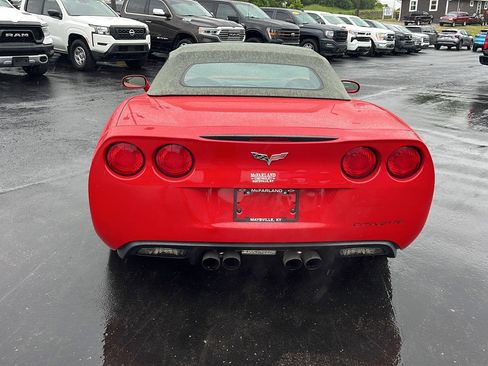 Used 2007 Chevrolet Corvette Convertible w/ Preferred Equipment Group RWD image 4