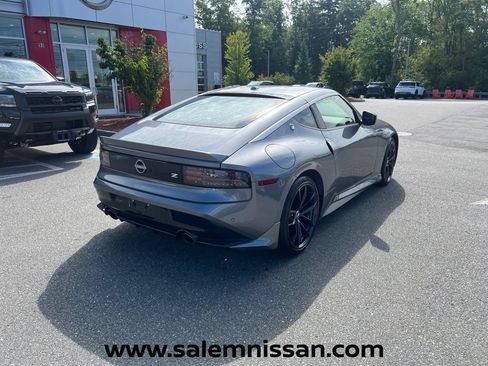 Used 2024 Nissan Z Performance RWD image 7