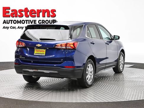 Used 2022 Chevrolet Equinox LT FWD image 5