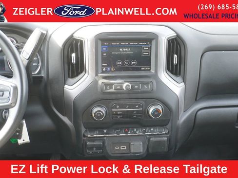 Used 2022 Chevrolet Silverado 3500 W/T w/ WT Convenience Package AWD/4WD image 14