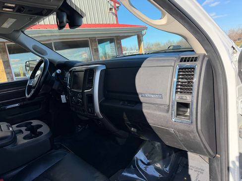 Used 2014 RAM 2500 Laramie image 21