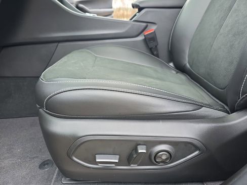 New 2026 Jeep Grand Cherokee Altitude AWD/4WD image 29