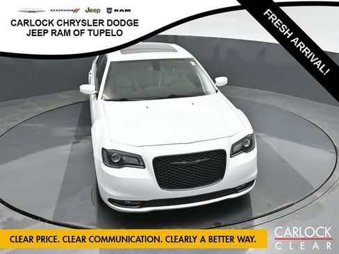 Used 2023 Chrysler 300 S image 60