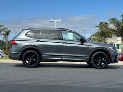 Used 2024 Volkswagen Tiguan SE R-Line