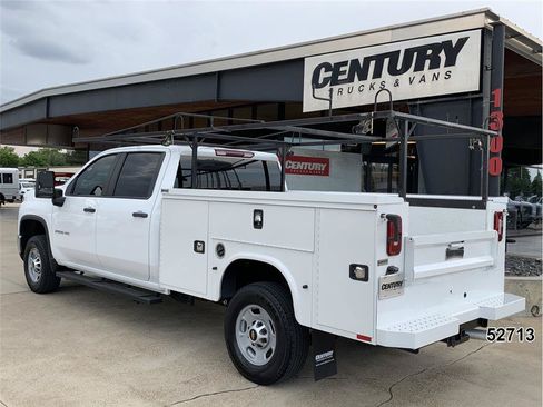 Used 2024 Chevrolet Silverado 2500 W/T w/ WT Convenience Package RWD image 6