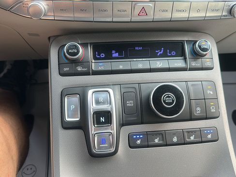 Used 2022 Hyundai Palisade Calligraphy w/ Cargo Package FWD image 41