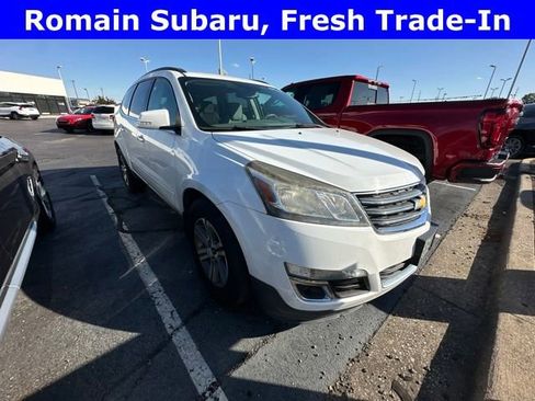 Used 2016 Chevrolet Traverse LT FWD image 1
