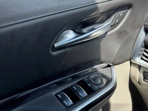 Used 2019 Cadillac XT4 Luxury FWD image 26