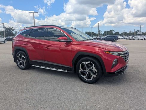 Used 2023 Hyundai Tucson Limited FWD image 2