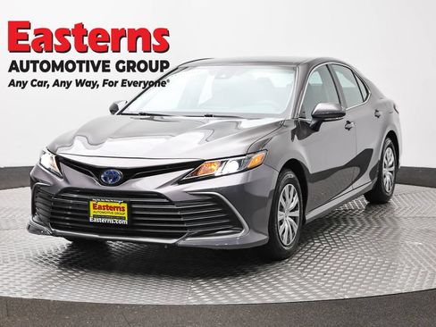 Used 2023 Toyota Camry LE FWD image 1