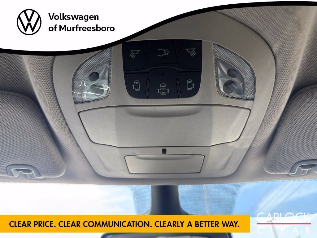 Used 2023 Chrysler Pacifica Touring-L FWD image 20