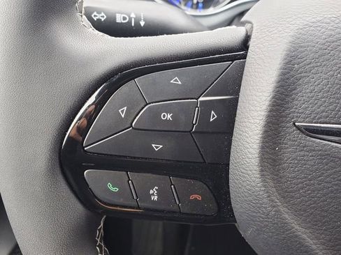 Certified 2026 Chrysler Pacifica Limited w/ S Appearance Package image 8