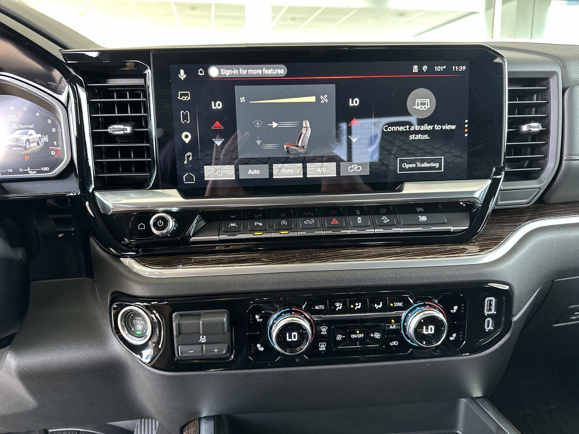 Used 2026 GMC Sierra 1500 Elevation w/ Elevation Premium Package AWD/4WD image 33
