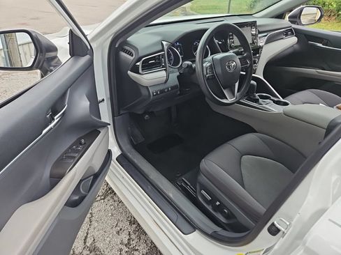 Used 2024 Toyota Camry LE FWD image 6