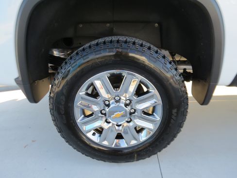 New 2026 Chevrolet Silverado 2500 High Country w/ Technology Package AWD/4WD image 13