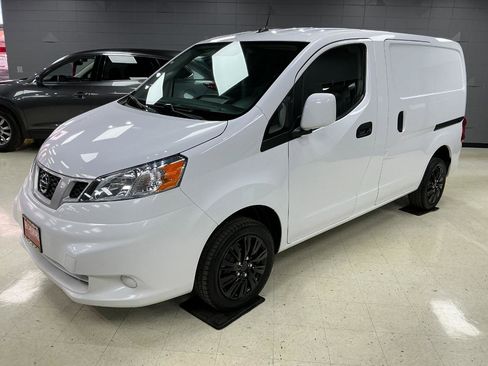 Used 2021 Nissan NV200 SV w/ Back Door Glass Package FWD image 5