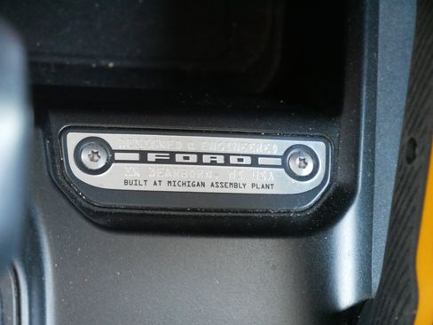 Certified 2022 Ford Bronco Badlands image 24