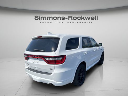 Used 2019 Dodge Durango R/T w/ Technology Group AWD/4WD image 5