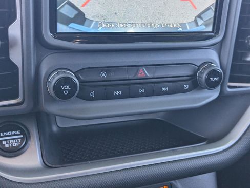 Certified 2021 Ford Bronco Sport Big Bend w/ Big Bend Package AWD/4WD image 24