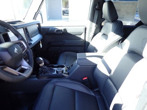 New 2025 Ford Bronco Big Bend w/ Black Diamond Package image 10