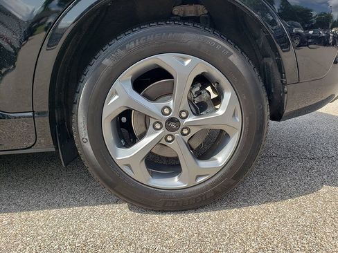 Certified 2023 Ford Escape ST-Line w/ Tech Pack #1 FWD image 15