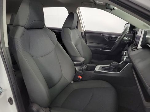 Used 2024 Toyota RAV4 LE image 15