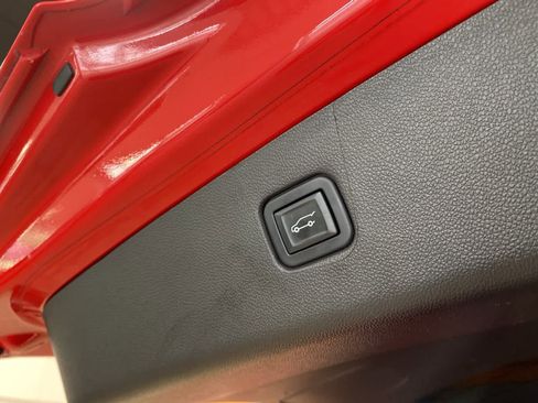 Used 2022 Chevrolet Blazer RS w/ Enhanced Convenience Package image 28