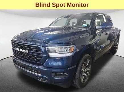 Used 2023 RAM 1500 Laramie AWD/4WD image 5